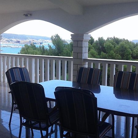 Villa Rosanda Apartments Trogir Exterior foto