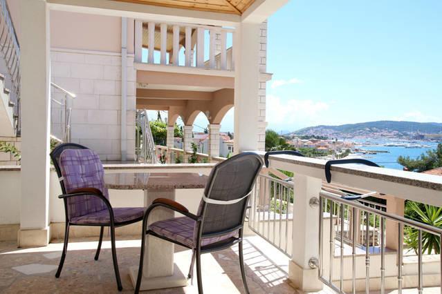 Villa Rosanda Apartments Trogir Exterior foto